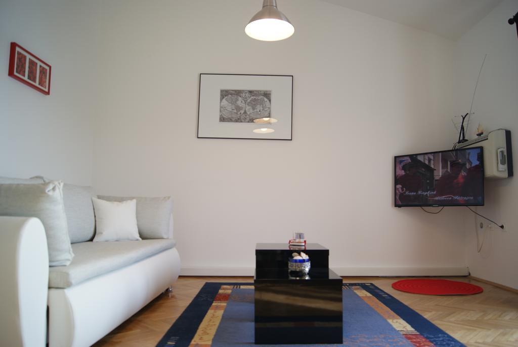 Sunset Apartment سيلتسي الغرفة الصورة